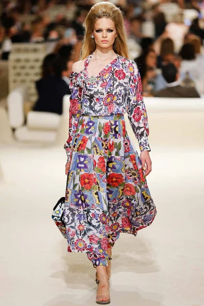 Look 56